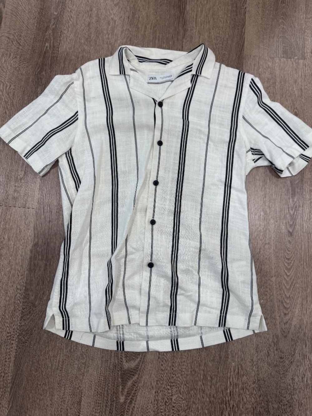Zara Men’s Small White Black Striped Short Sleeve Button-Up Shirt